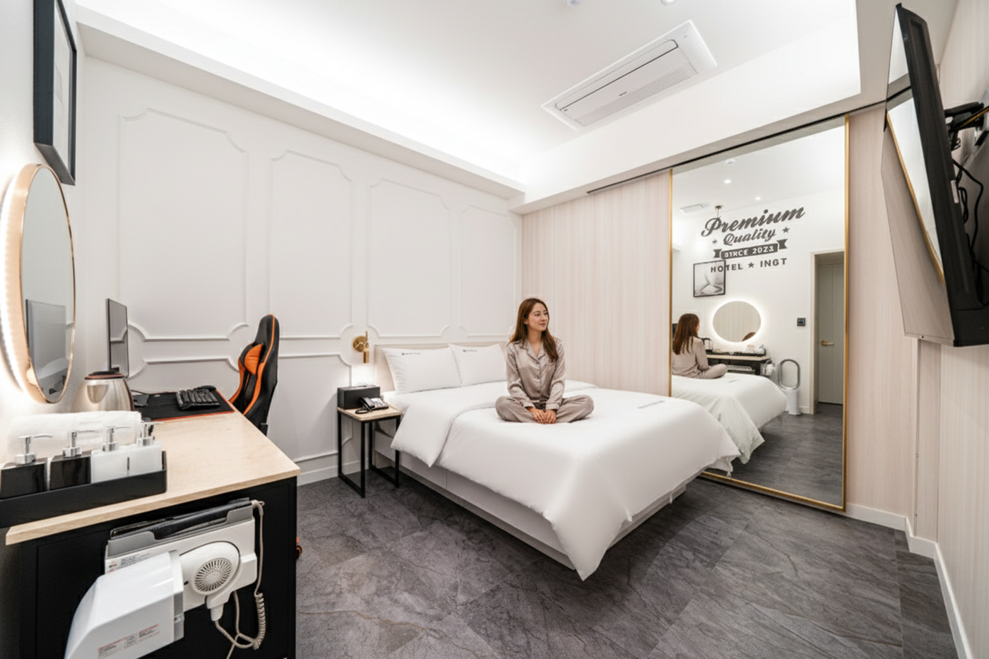 Deluxe Room detail 3